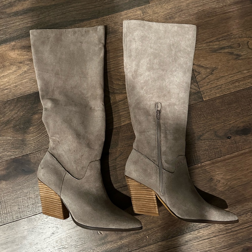 Chic Suede Heeled Boots for Women